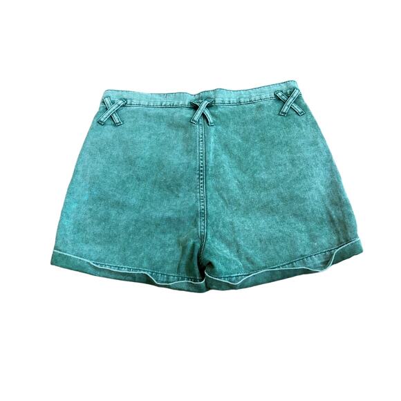 BDG Urban Outfitters Green Acid Wash Shorts Rolled Hem 26 100% Cotton - Picture 2 of 8